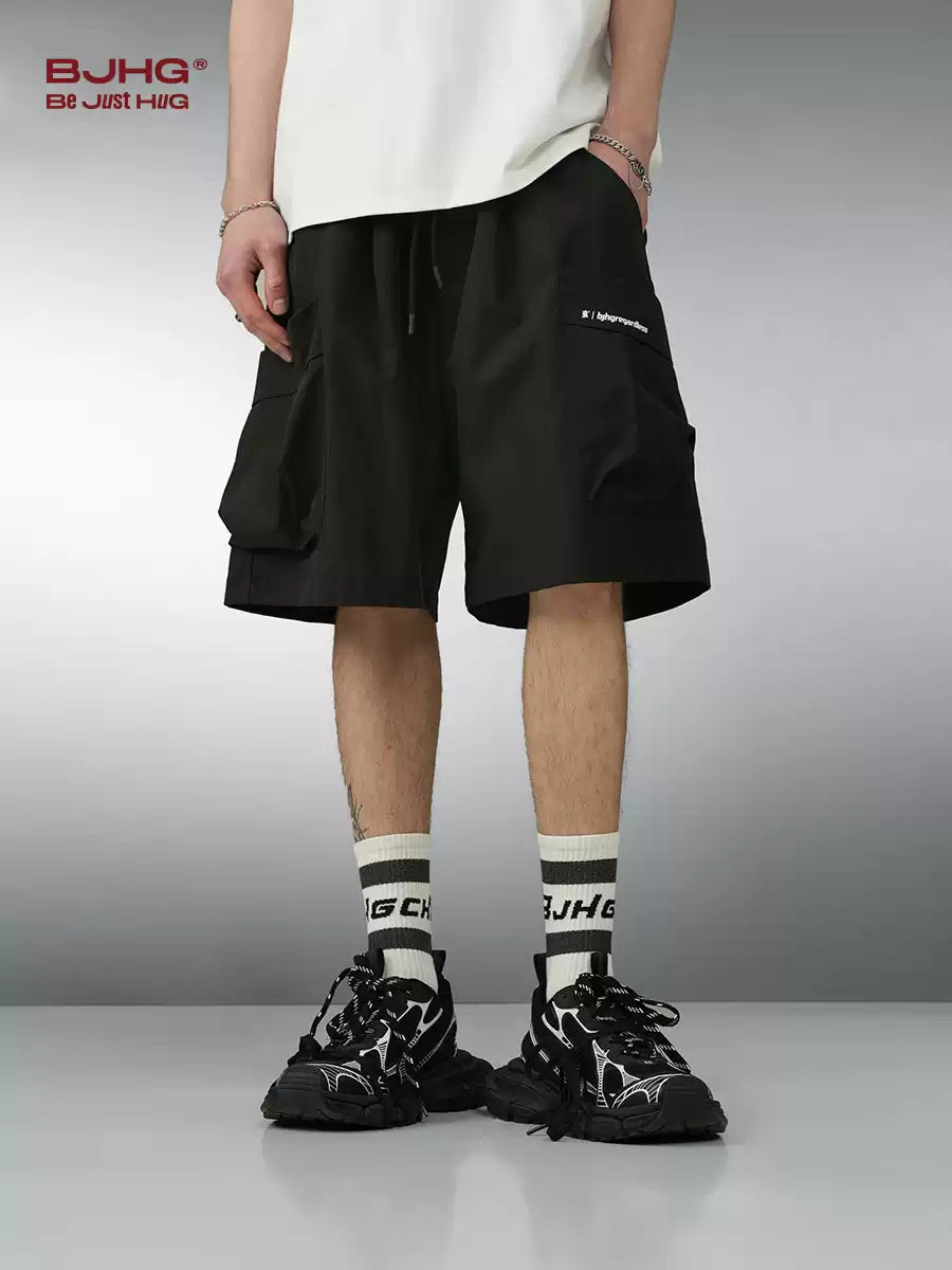 Loose Fit Outdoor Cargo Shorts