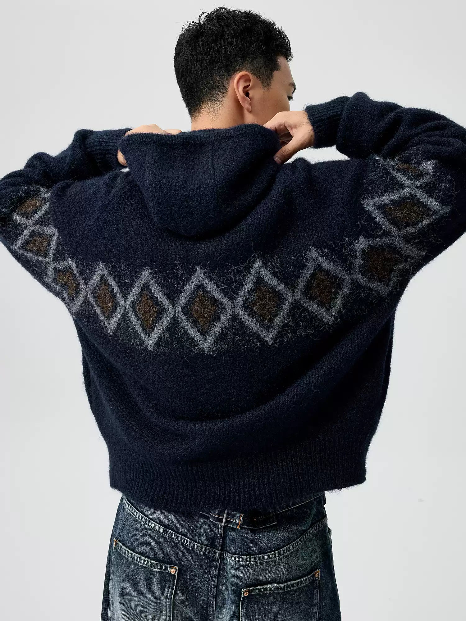 Jacquard Hooded Sweater Offset Diamond Pattern