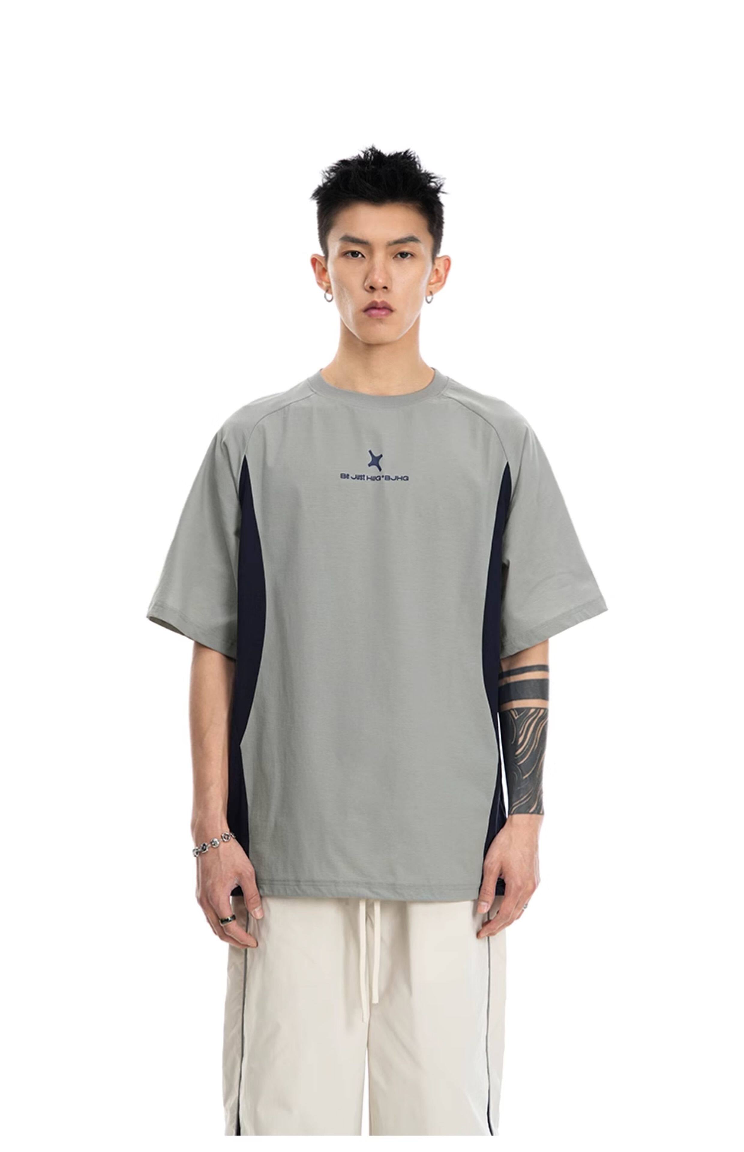 Lightweight Curve Contract T-Shirt
