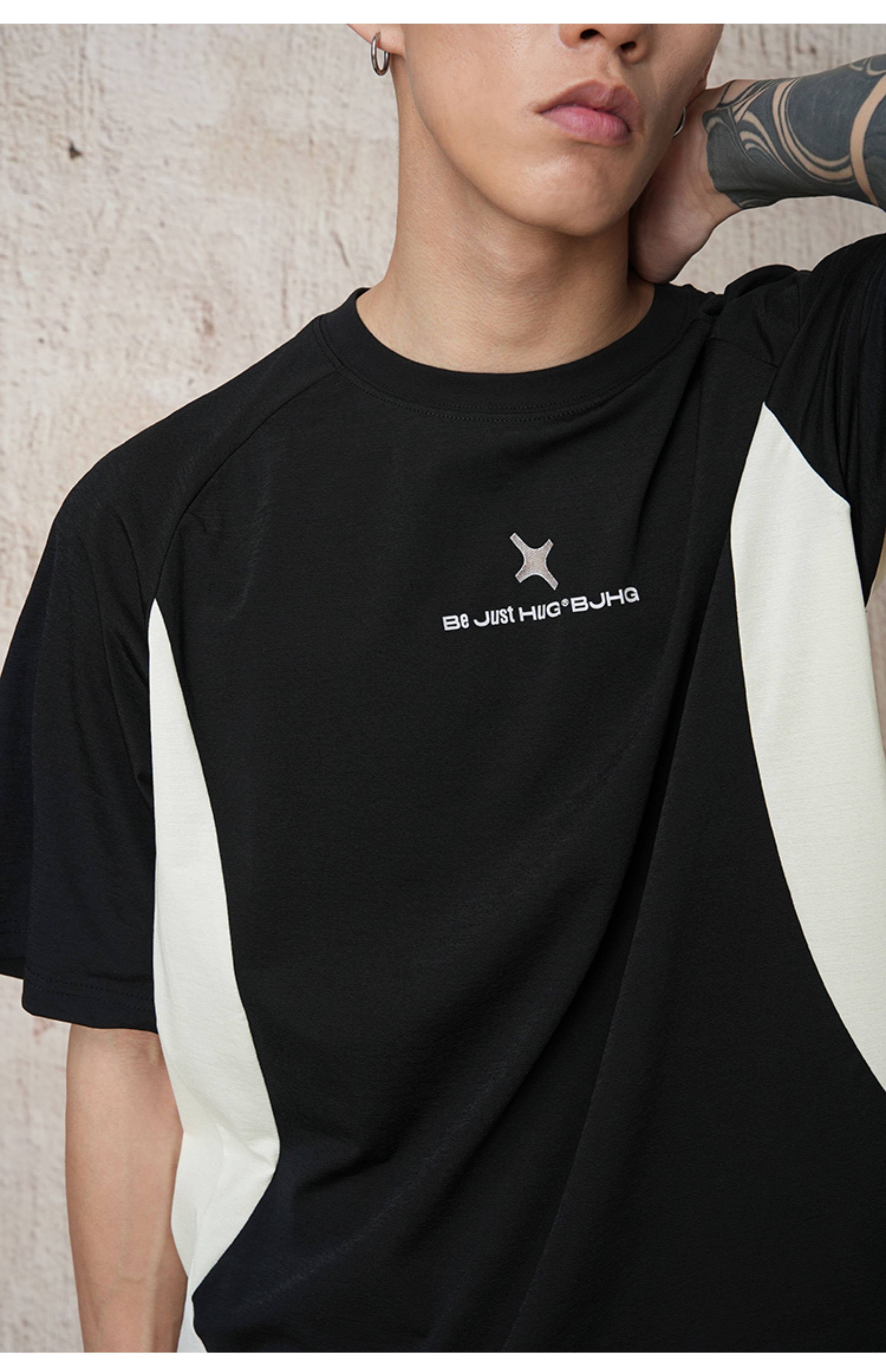 Lightweight Curve Contract T-Shirt